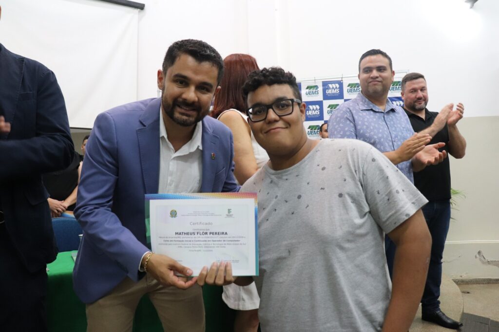 IFMS realiza formatura em Amambai e anuncia novas vagas para 2025 IFMS realiza formatura em Amambai e anuncia novas vagas para 2025
