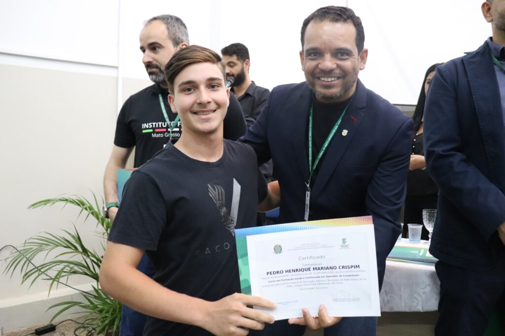 IFMS realiza formatura em Amambai e anuncia novas vagas para 2025 IFMS realiza formatura em Amambai e anuncia novas vagas para 2025