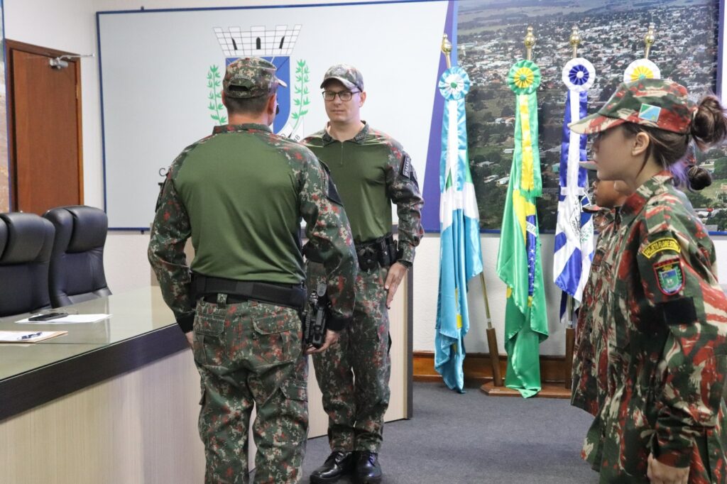 Projeto Florestinha realiza formatura e promoção de alunos em Amambai Projeto Florestinha realiza formatura e promoção de alunos em Amambai