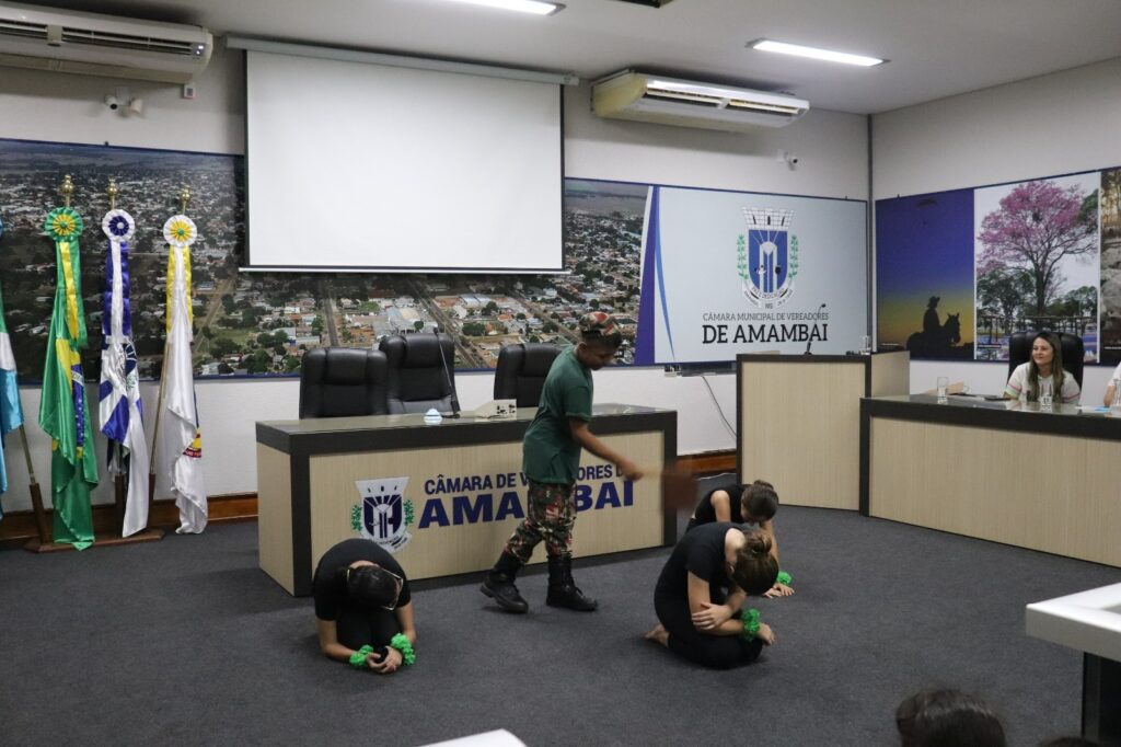 Projeto Florestinha realiza formatura e promoção de alunos em Amambai Projeto Florestinha realiza formatura e promoção de alunos em Amambai