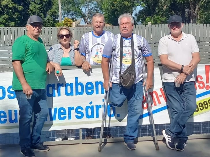 Grupo Filhos e Amigos de Amambai realiza confraternização Grupo Filhos e Amigos de Amambai realiza confraternização