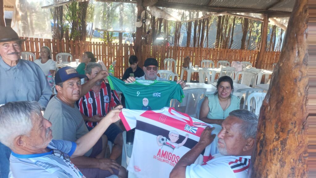 Grupo Filhos e Amigos de Amambai realiza confraternização Grupo Filhos e Amigos de Amambai realiza confraternização