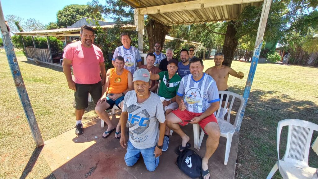 Grupo Filhos e Amigos de Amambai realiza confraternização Grupo Filhos e Amigos de Amambai realiza confraternização