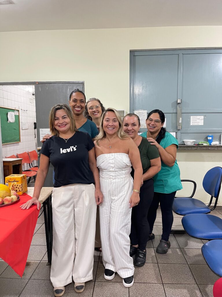 Lia Nogueira promove 2ª Ceia de Natal para servidores da UPA e Hospital da Vida Lia Nogueira promove 2ª Ceia de Natal para servidores da UPA e Hospital da Vida