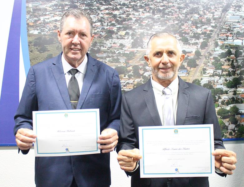 Prefeito, vice-prefeito e vereadores eleitos e reeleitos em Paranhos foram diplomados