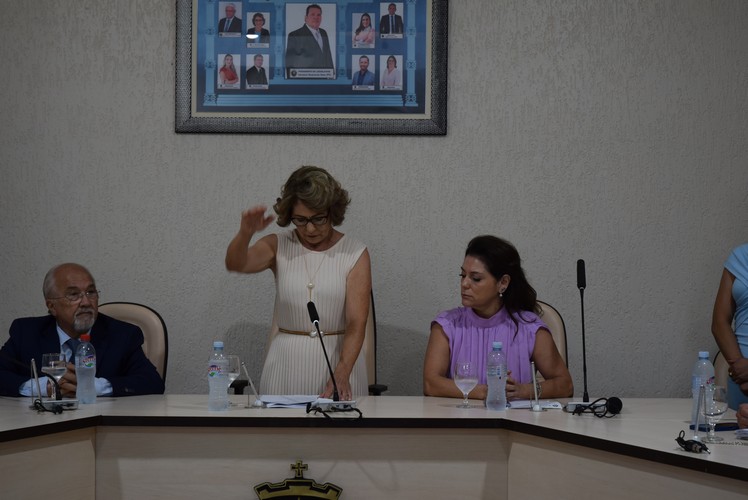 Sessão solene deu posse ao prefeito Lídio Ledesma, à vice-prefeita Patrícia Margatto e aos vereadores para o mandato 2025-2028 em Iguatemi