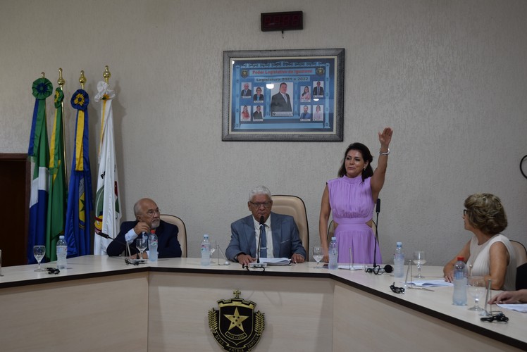 Sessão solene deu posse ao prefeito Lídio Ledesma, à vice-prefeita Patrícia Margatto e aos vereadores para o mandato 2025-2028 em Iguatemi