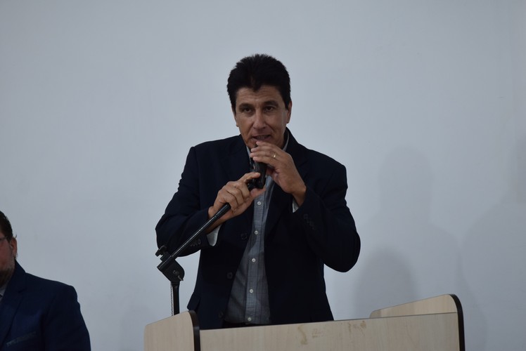 Sessão solene deu posse ao prefeito Lídio Ledesma, à vice-prefeita Patrícia Margatto e aos vereadores para o mandato 2025-2028 em Iguatemi