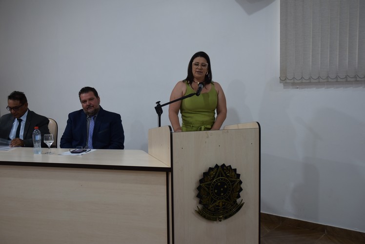 Sessão solene deu posse ao prefeito Lídio Ledesma, à vice-prefeita Patrícia Margatto e aos vereadores para o mandato 2025-2028 em Iguatemi
