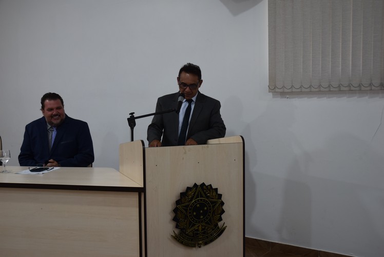 Sessão solene deu posse ao prefeito Lídio Ledesma, à vice-prefeita Patrícia Margatto e aos vereadores para o mandato 2025-2028 em Iguatemi