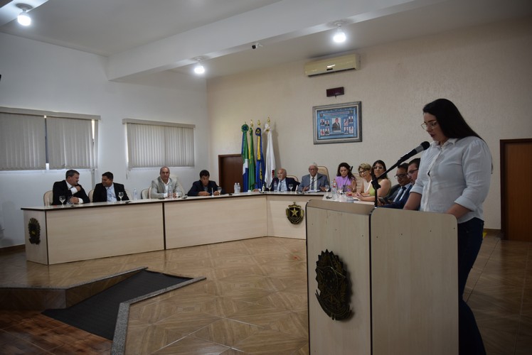 Sessão solene deu posse ao prefeito Lídio Ledesma, à vice-prefeita Patrícia Margatto e aos vereadores para o mandato 2025-2028 em Iguatemi