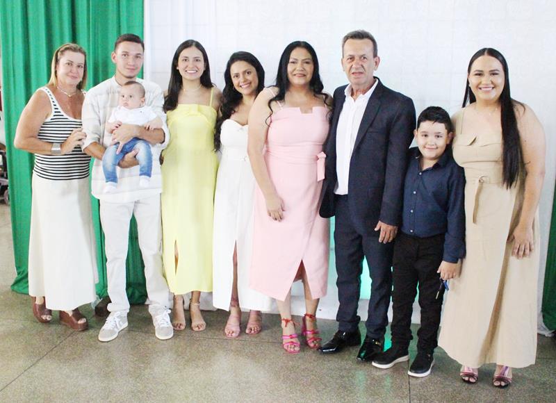 Em ato de posse, prefeita Niágara apresenta secretariado e fala sobre metas em Coronel Sapucaia Em ato de posse, prefeita Niágara apresenta secretariado e fala sobre metas em Coronel Sapucaia