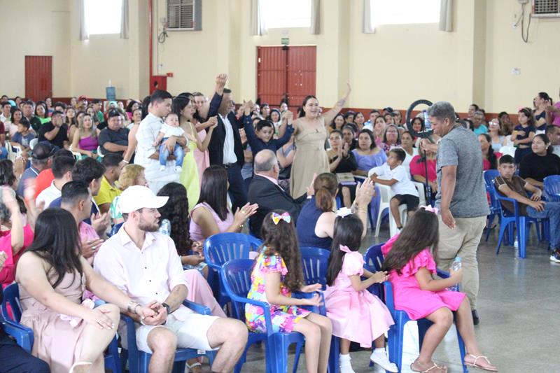 Em ato de posse, prefeita Niágara apresenta secretariado e fala sobre metas em Coronel Sapucaia Em ato de posse, prefeita Niágara apresenta secretariado e fala sobre metas em Coronel Sapucaia