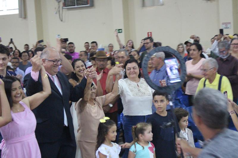 Em ato de posse, prefeita Niágara apresenta secretariado e fala sobre metas em Coronel Sapucaia Em ato de posse, prefeita Niágara apresenta secretariado e fala sobre metas em Coronel Sapucaia
