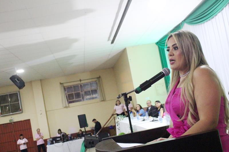 Em ato de posse, prefeita Niágara apresenta secretariado e fala sobre metas em Coronel Sapucaia Em ato de posse, prefeita Niágara apresenta secretariado e fala sobre metas em Coronel Sapucaia