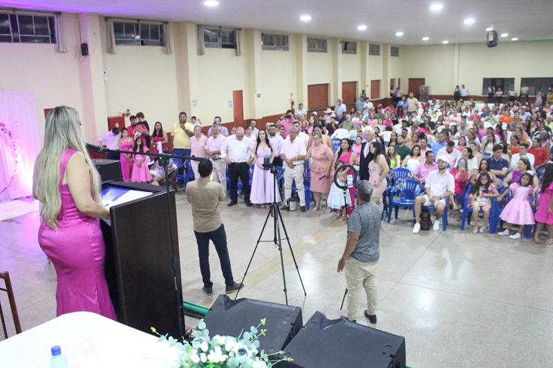 Em ato de posse, prefeita Niágara apresenta secretariado e fala sobre metas em Coronel Sapucaia Em ato de posse, prefeita Niágara apresenta secretariado e fala sobre metas em Coronel Sapucaia