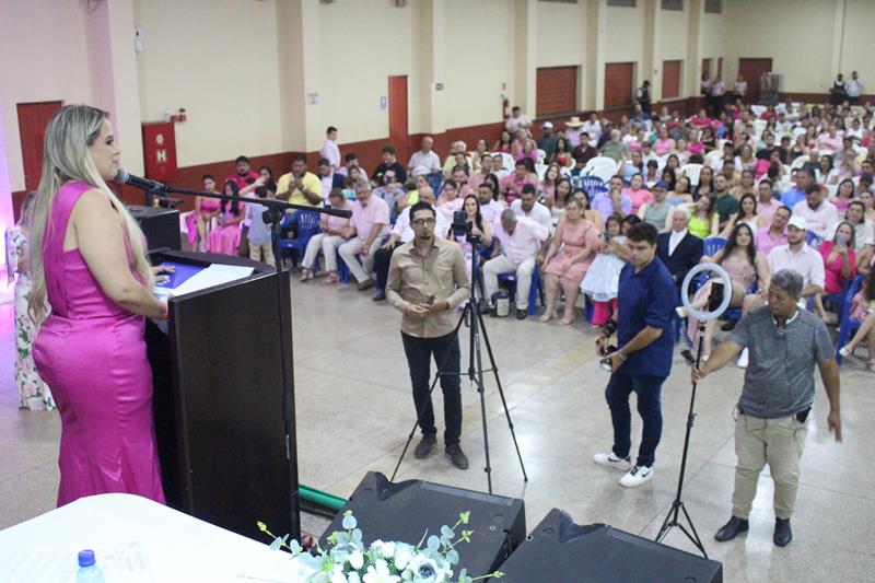 Em ato de posse, prefeita Niágara apresenta secretariado e fala sobre metas em Coronel Sapucaia Em ato de posse, prefeita Niágara apresenta secretariado e fala sobre metas em Coronel Sapucaia