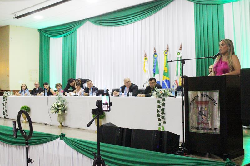 Em ato de posse, prefeita Niágara apresenta secretariado e fala sobre metas em Coronel Sapucaia Em ato de posse, prefeita Niágara apresenta secretariado e fala sobre metas em Coronel Sapucaia