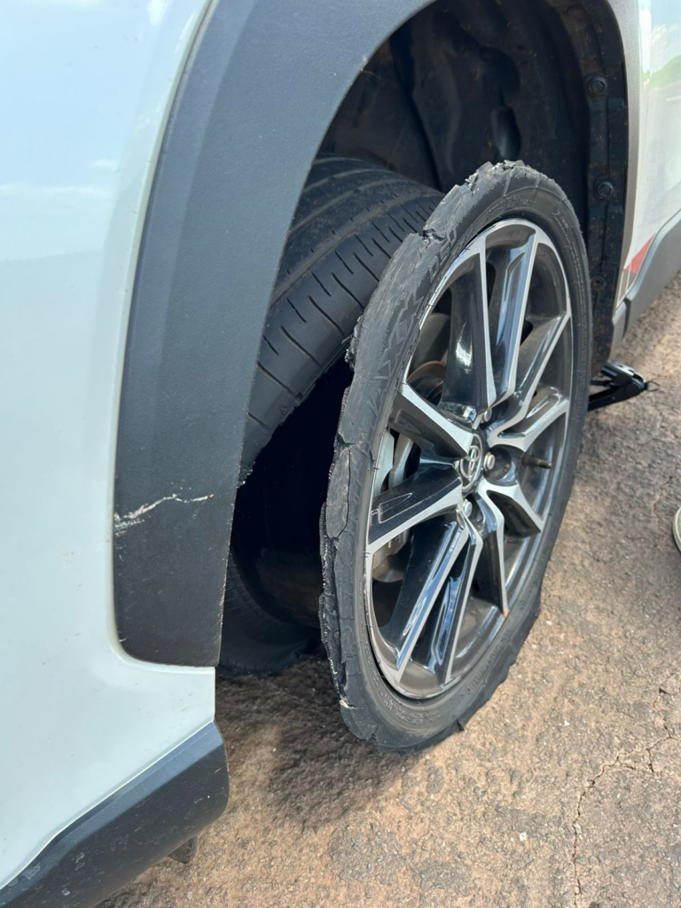 Alerta: buraco na MS-386 no sentido Amambai a Ponta Porã exige maior atenção dos condutores Alerta: buraco na MS-386 no sentido Amambai a Ponta Porã exige maior atenção dos condutores
