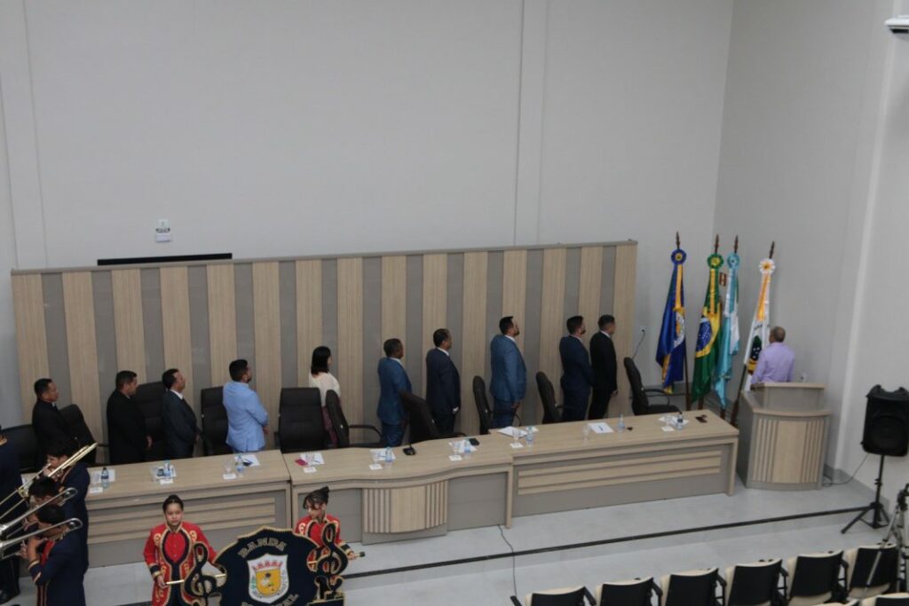 Presidente da Câmara de Paranhos, Chacal, reforça compromisso com o desenvolvimento durante 1ª Sessão Ordinária de 2025 Presidente da Câmara de Paranhos, Chacal, reforça compromisso com o desenvolvimento durante 1ª Sessão Ordinária de 2025