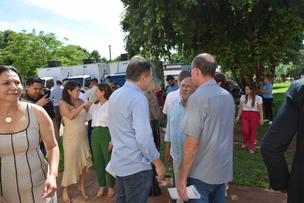 Itaipu e Conisul realizam reunião em Iguatemi para entrega de R$ 20,3 milhões em ações e investimentos aos municípios consorciados Itaipu e Conisul realizam reunião em Iguatemi para entrega de R$ 20,3 milhões em ações e investimentos aos municípios consorciados