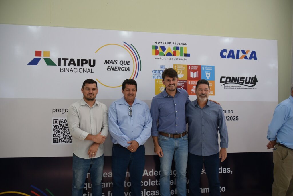 Itaipu e Conisul realizam reunião em Iguatemi para entrega de R$ 20,3 milhões em ações e investimentos aos municípios consorciados Itaipu e Conisul realizam reunião em Iguatemi para entrega de R$ 20,3 milhões em ações e investimentos aos municípios consorciados