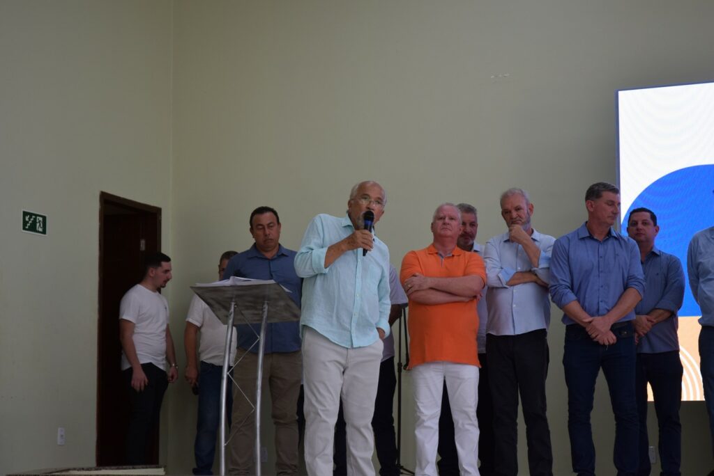 Itaipu e Conisul realizam reunião em Iguatemi para entrega de R$ 20,3 milhões em ações e investimentos aos municípios consorciados Itaipu e Conisul realizam reunião em Iguatemi para entrega de R$ 20,3 milhões em ações e investimentos aos municípios consorciados