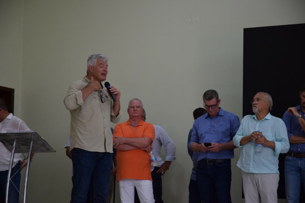 Itaipu e Conisul realizam reunião em Iguatemi para entrega de R$ 20,3 milhões em ações e investimentos aos municípios consorciados Itaipu e Conisul realizam reunião em Iguatemi para entrega de R$ 20,3 milhões em ações e investimentos aos municípios consorciados