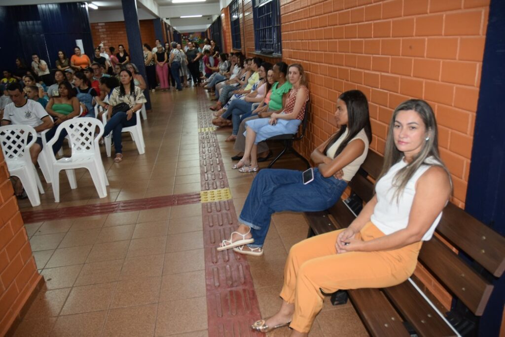 Iguatemi: Pais e responsáveis dos alunos da Escola Municipal Salvador Nogueira participam da 1ª Assembleia Geral de 2025 Iguatemi: Pais e responsáveis dos alunos da Escola Municipal Salvador Nogueira participam da 1ª Assembleia Geral de 2025