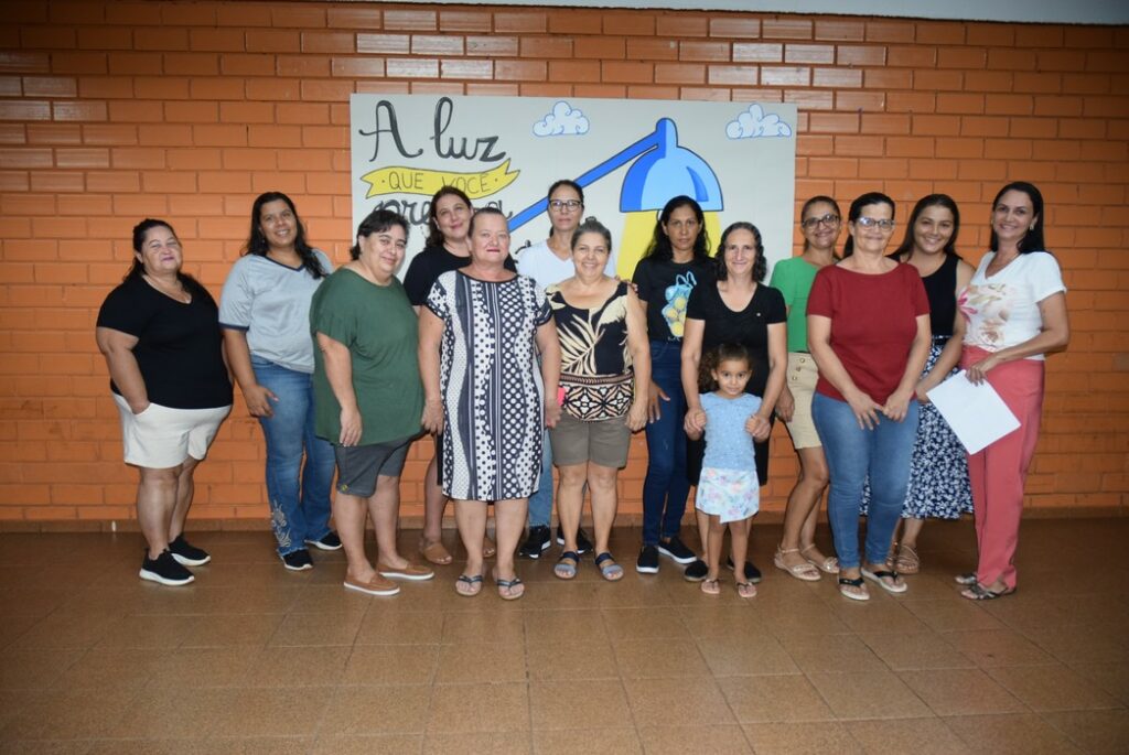 Iguatemi: Pais e responsáveis dos alunos da Escola Municipal Salvador Nogueira participam da 1ª Assembleia Geral de 2025 Iguatemi: Pais e responsáveis dos alunos da Escola Municipal Salvador Nogueira participam da 1ª Assembleia Geral de 2025