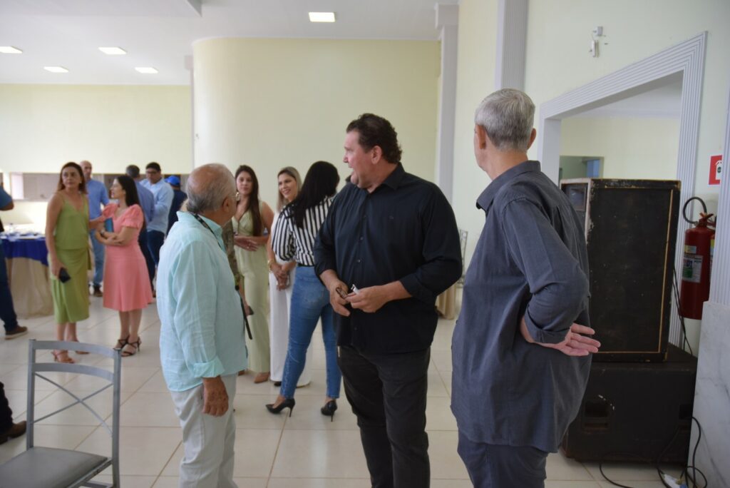 Itaipu e Conisul realizam reunião em Iguatemi para entrega de R$ 20,3 milhões em ações e investimentos aos municípios consorciados Itaipu e Conisul realizam reunião em Iguatemi para entrega de R$ 20,3 milhões em ações e investimentos aos municípios consorciados