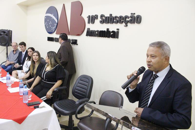 Cerimônia com representantes dos três poderes marca posse da diretoria da OAB em Amambai Cerimônia com representantes dos três poderes marca posse da diretoria da OAB em Amambai