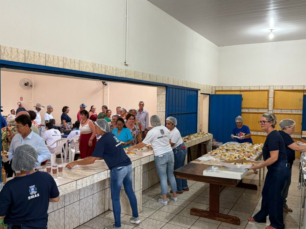 Baile do Conviver reúne idosos para uma tarde de alegria e reencontros em Amambai Baile do Conviver reúne idosos para uma tarde de alegria e reencontros em Amambai