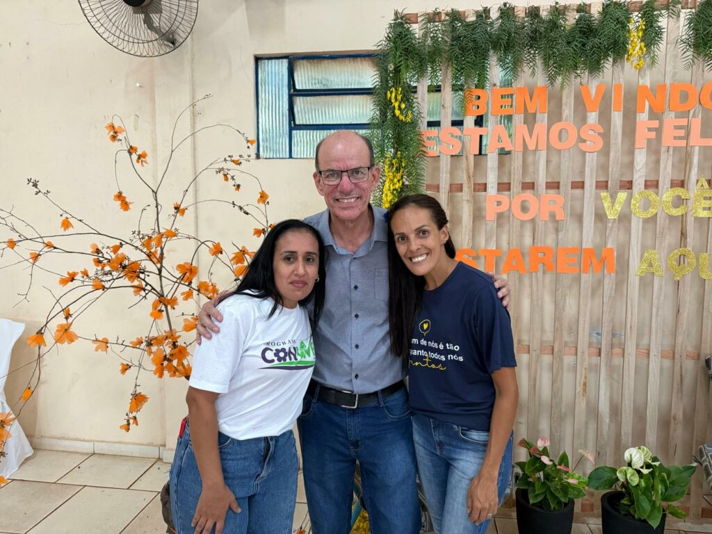Baile do Conviver reúne idosos para uma tarde de alegria e reencontros em Amambai Baile do Conviver reúne idosos para uma tarde de alegria e reencontros em Amambai