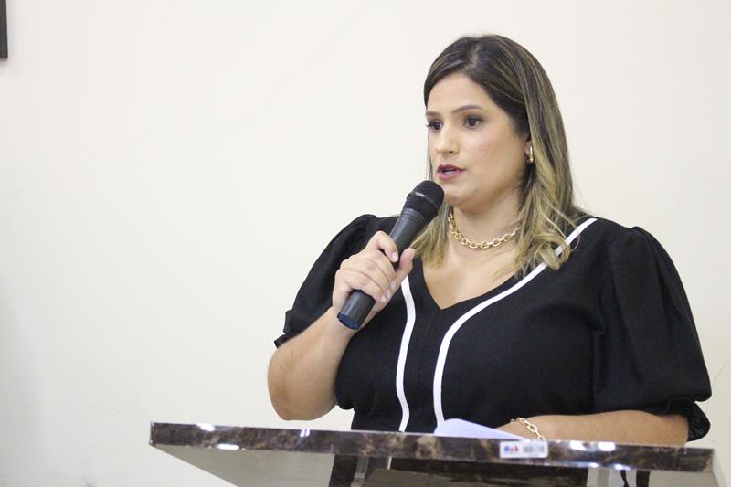 Cerimônia com representantes dos três poderes marca posse da diretoria da OAB em Amambai