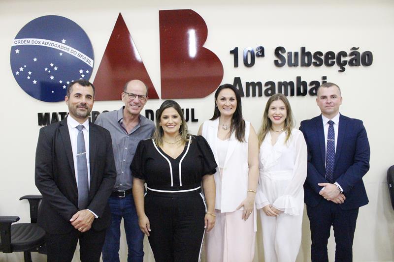 Cerimônia com representantes dos três poderes marca posse da diretoria da OAB em Amambai