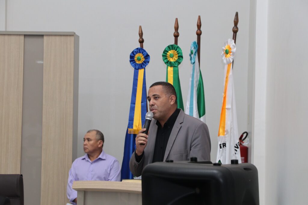 Paranhos: Câmara Municipal realiza sessão solene de abertura dos trabalhos legislativos de 2025