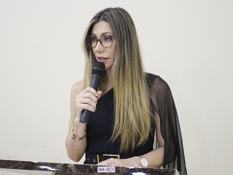 Cerimônia com representantes dos três poderes marca posse da diretoria da OAB em Amambai Cerimônia com representantes dos três poderes marca posse da diretoria da OAB em Amambai