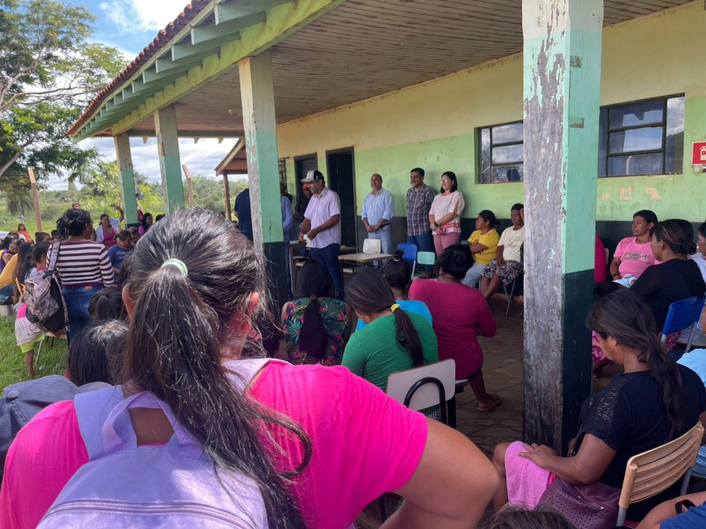 Prefeitura de Paranhos organiza cadastro de famílias indígenas para receberem fomento Prefeitura de Paranhos organiza cadastro de famílias indígenas para receberem fomento