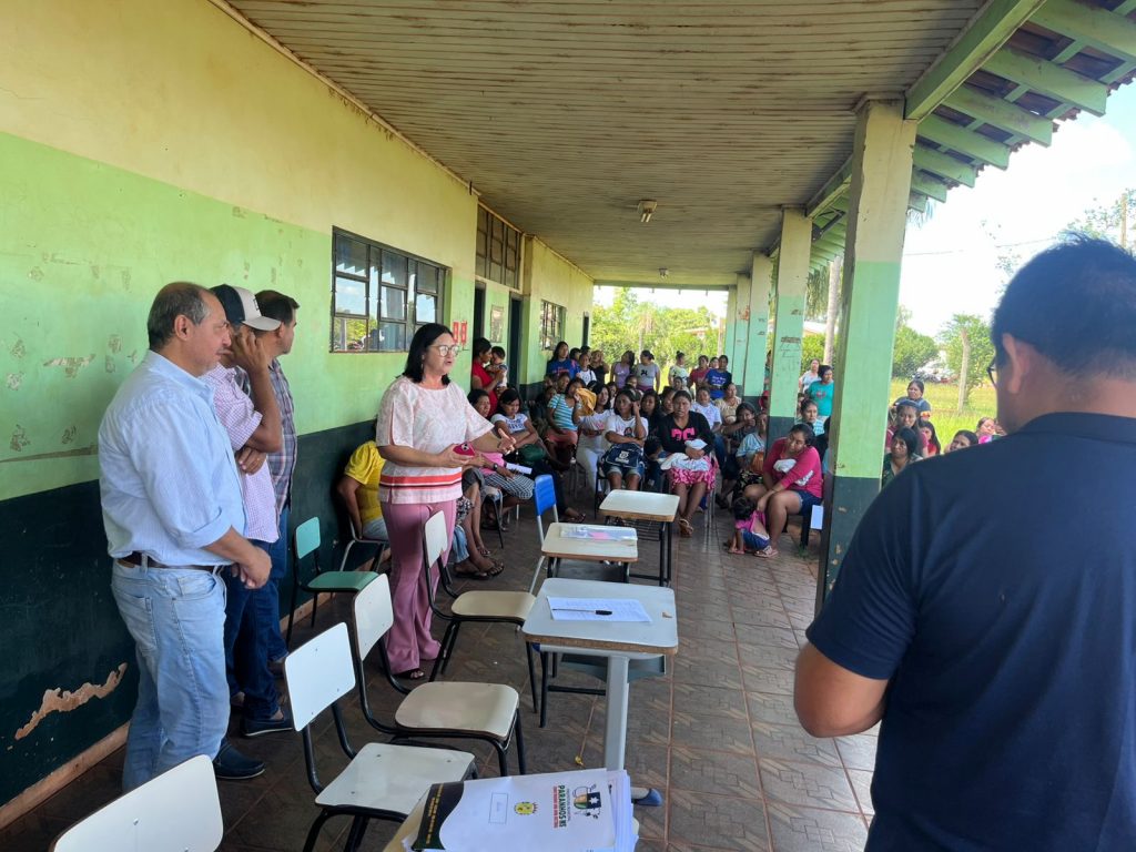 Prefeitura de Paranhos organiza cadastro de famílias indígenas para receberem fomento Prefeitura de Paranhos organiza cadastro de famílias indígenas para receberem fomento