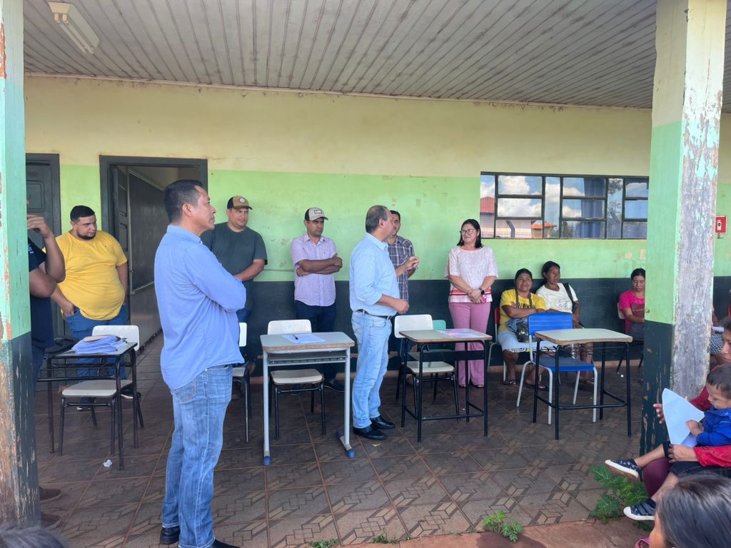 Prefeitura de Paranhos organiza cadastro de famílias indígenas para receberem fomento Prefeitura de Paranhos organiza cadastro de famílias indígenas para receberem fomento