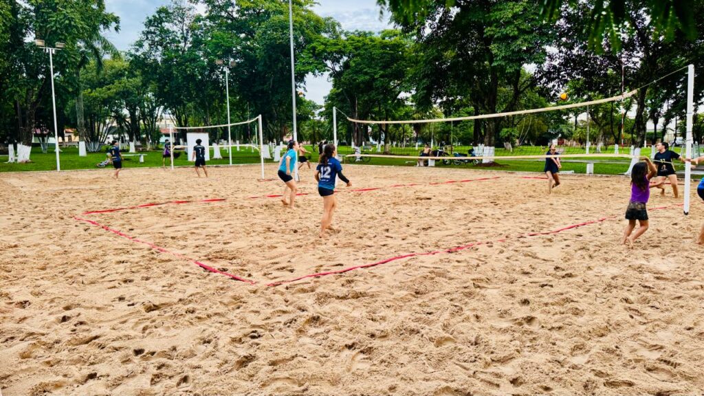 Torneio de vôlei de areia abre neste final de semana, calendário esportivo 2025 em Paranhos Torneio de vôlei de areia abre neste final de semana, calendário esportivo 2025 em Paranhos