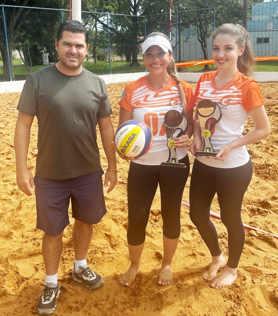 Dupla Ana Paula e Larissa Spagnol é a campeã do 1º Torneio de Vôlei de Praia em Amambai Dupla Ana Paula e Larissa Spagnol é a campeã do 1º Torneio de Vôlei de Praia em Amambai