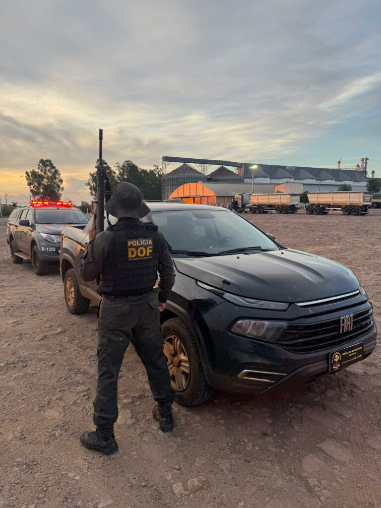 DOF prende ex-policial civil de Amambai por envolvimento em assassinato em Jardim DOF prende ex-policial civil de Amambai por envolvimento em assassinato em Jardim