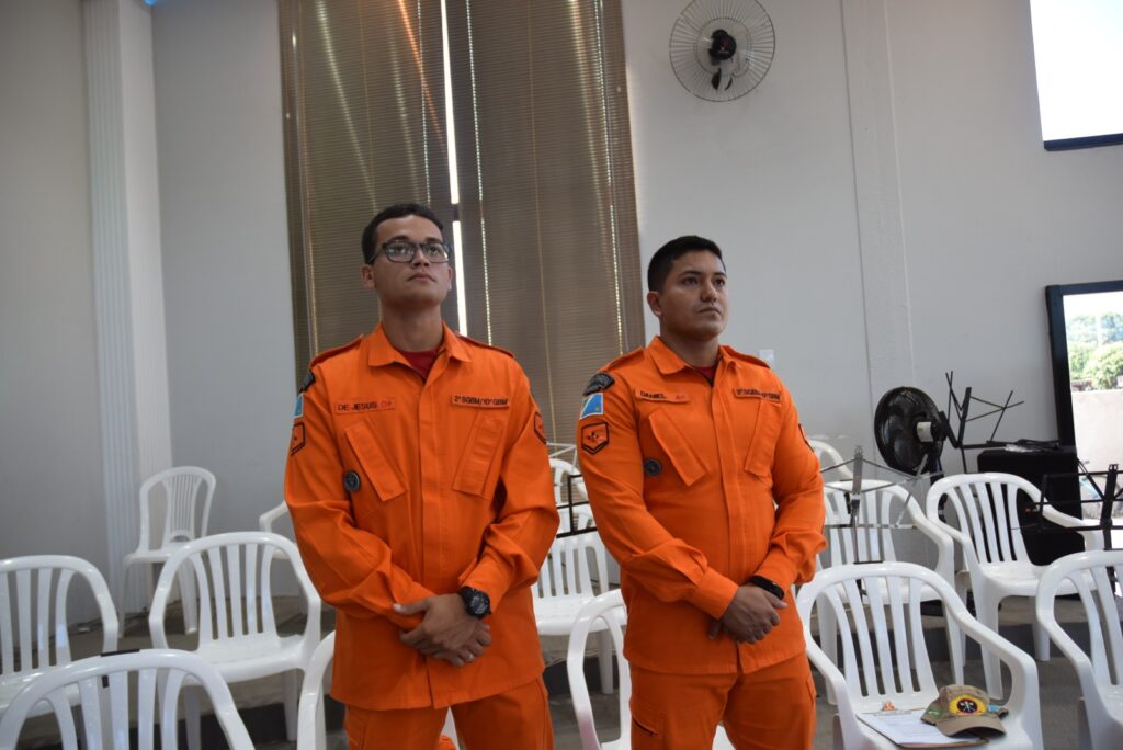Profissionais da área da educação de Iguatemi participam de treinamento de primeiros socorros Profissionais da área da educação de Iguatemi participam de treinamento de primeiros socorros