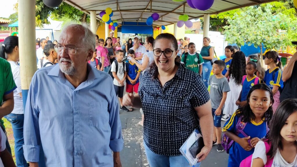 Iguatemi: Escolas e creches da rede municipal de ensino retornam às aulas nesta segunda-feira, 17 de janeiro Iguatemi: Escolas e creches da rede municipal de ensino retornam às aulas nesta segunda-feira, 17 de janeiro