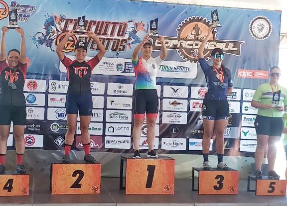 Ciclistas da Trilhas & Milhas levam Amambai ao pódio na abertura do Conesul de MTB 2025 Ciclistas da Trilhas & Milhas levam Amambai ao pódio na abertura do Conesul de MTB 2025