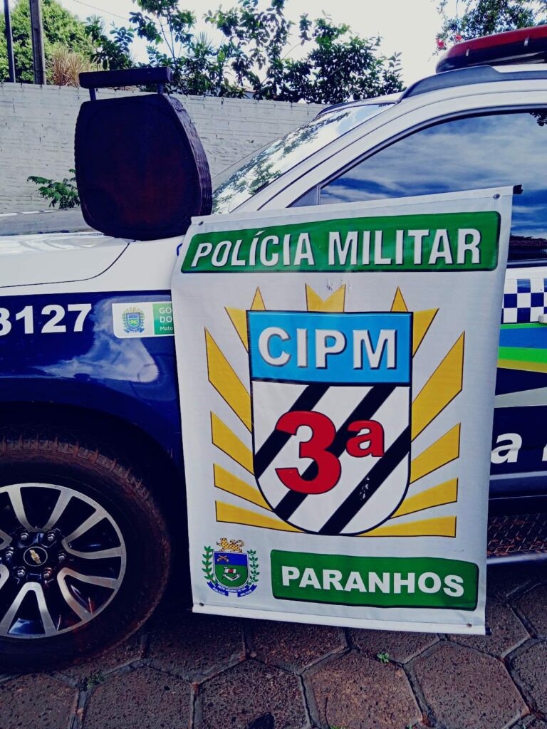 Polícia Militar apreende haxixe que era transportado em uma tábua de carne Polícia Militar apreende haxixe que era transportado em uma tábua de carne