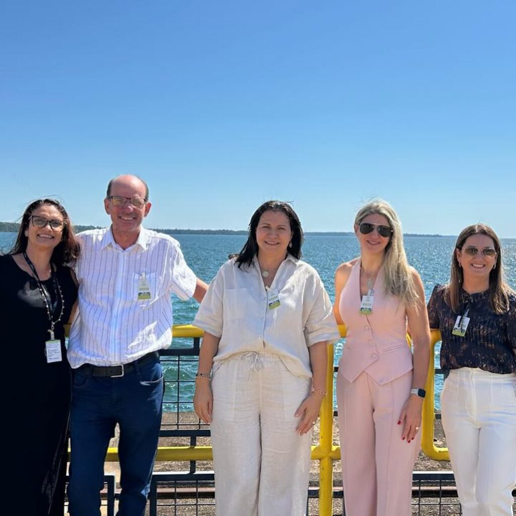 Eldorado: Prefeitos do Conisul discutem convênios e novas parcerias na Itaipu Binacional Eldorado: Prefeitos do Conisul discutem convênios e novas parcerias na Itaipu Binacional