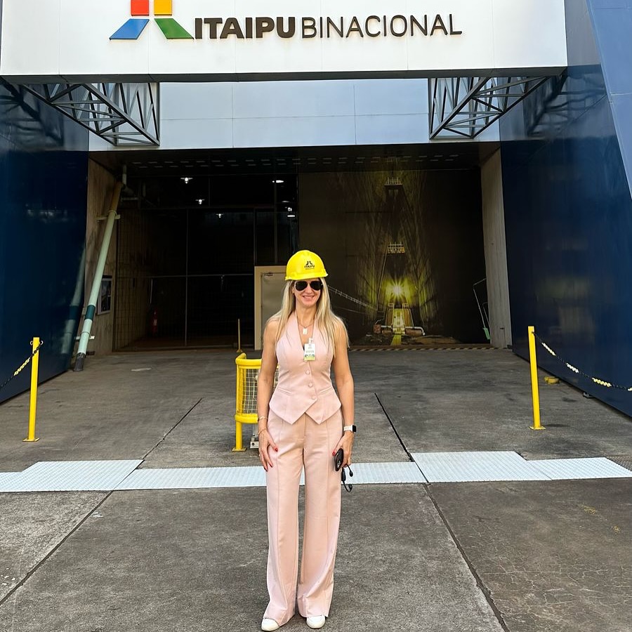 Eldorado: Prefeitos do Conisul discutem convênios e novas parcerias na Itaipu Binacional Eldorado: Prefeitos do Conisul discutem convênios e novas parcerias na Itaipu Binacional